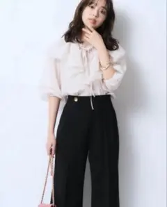 新品タグ付き　ジャスグリッティー レディセミワイドパンツ　Sサイズ