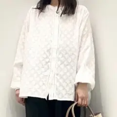 新品　サニーレーベル　ドビーエアリーコットンギャザーブラウス　オフ