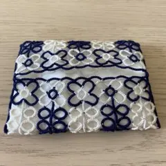 Item thumbnail for item 27efcd0b-e9ee-4c40-aeb4-7703f2e6cbe9