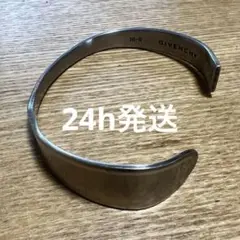 超希少　GIVENCHY　ヴィンテージ　ドイツ製　羽　バングル 超希少 GIVENCHY ヴィンテージ ドイツ製 羽 バングル
