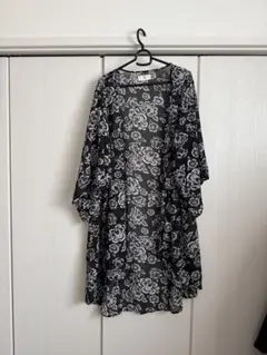 r-t-s 花柄 黒と白