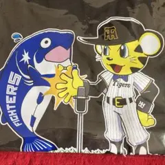 日本ハムファイターズ＆阪神タイガース 2025交流戦トラッキーしゃけまるTシャツ