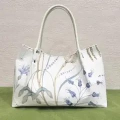衿秀　バッグ　ショルダーバッグ　トートバッグ　ファブリック　牛革使用　白