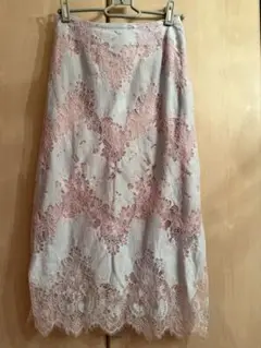 ブルー・ピンク花柄レーススカート