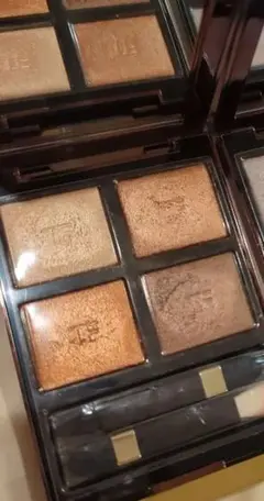 TOMFORD BEAUTY アイカラークォード サスピション