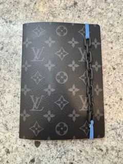 Item thumbnail for item 1f916a91-3c1a-4d8c-8525-ca3e3d8c29fe