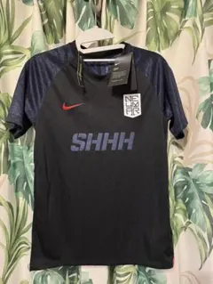 【新品】Nike Dri-FIT 半袖シャツ SHHH