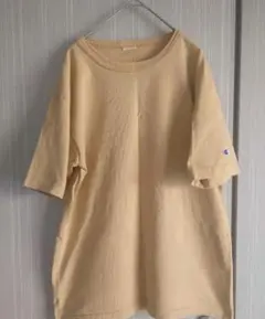Champion ベージュ Tシャツ　Mサイズ