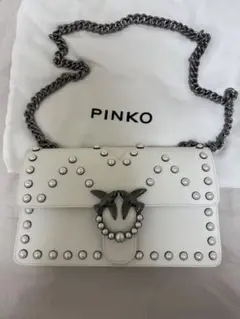 PINKO スタッズ付きホワイトショルダーバッグ