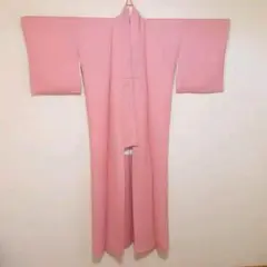 着物 丹後ちりめん色無地 正絹 桜色着物 伝統工芸品 ピンク色着物 美品 シルク
