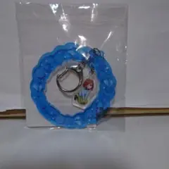五等分の花嫁　中の三玖　ver.　ゆらゆら　アクリル　キーホルダー