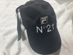 【レア】N°21×FILAヌメロヴェントゥーノ×フィラ　コラボ　キャップ　黒