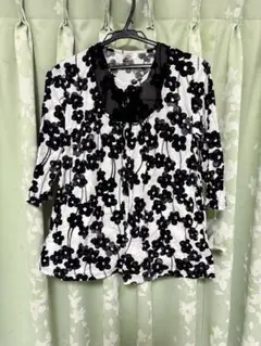 【日本製】新品！花柄チュニック 五分袖