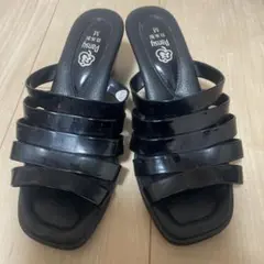 黒 ストラップサンダル Mサイズ　Panp