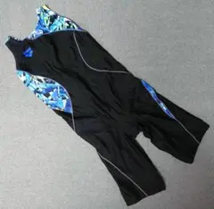 Item thumbnail for item 90839c84-4c8a-42a2-89a0-ce6128677925