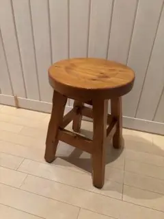 木製さスツール