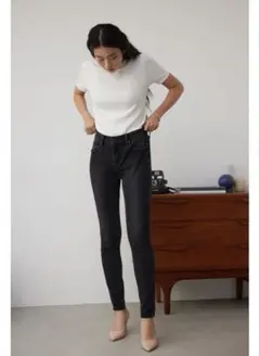 Item thumbnail for item 2e277c40-ce55-48fc-9e01-6b817e1817ec