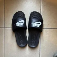 Nike ブラック ビーチサンダル