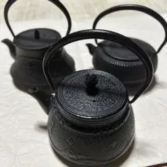 南部名人利祥雲作　銀口　千鳥に波図鉄瓶 南部名人利祥雲作 銀口 千鳥に波図鉄瓶