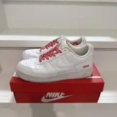 Supreme Nike Air Force 1 Low