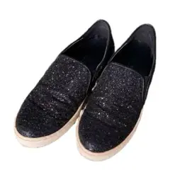 黒のグリッター スリッポンシューズ
