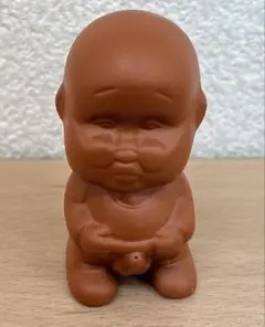 かわいい小便小僧くん タイ出身です