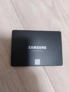 Samsung 870 EVO 1TB SSD 2.5インチ