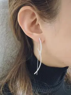 ニッケルフリーピアス　シルバー・ゴールド ロングピアス