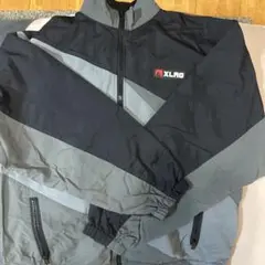 X-LARGEウィンドブレーカ