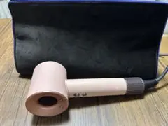 Item thumbnail for item 32328cee-792d-42d6-974e-36e29e93d500