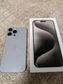 Apple iPhone 15 Pro Max ナチュラルチタニウム 256GB
