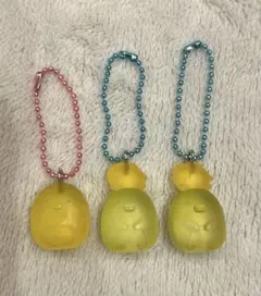 すみっコぐらし　グミチュアチャーム　キーチェーン　食玩　ガチャ