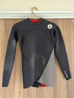 ボルコム Neo Revo ウエットスーツ タッパ Sサイズ 長袖 ネイビー 青 楽天市場】volcom ボルコム タッパー リバーシブル Stone Neo