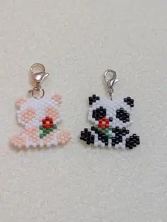 001　ストラップチャーム　パンダ　2色セット
