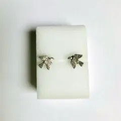 鳥　ピアス　シルバー製