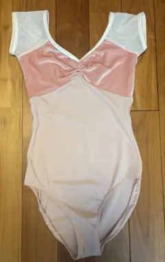 美品　レオタード（ノーブランド）
