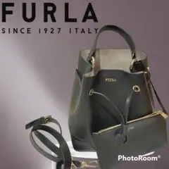 ②美品 FURLA ショルダーバッグ レザー ポーチ付き ブラック 収納袋あり