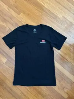 DIESEL Vネック Tシャツ 黒
