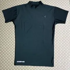アンダーアーマー　フィットアンダーシャツ　Lサイズ
