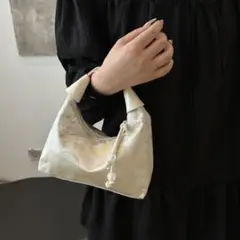 ラスト１点！オフホワイト ハンドバッグ 刺繍柄 和装 浴衣 結婚式 ２次会