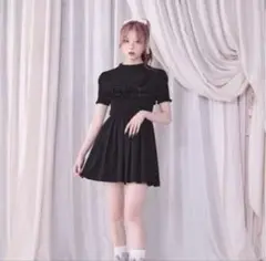 FickleBebe フリルシャーリングワンピース フリーサイズ