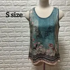 匿名配送✨️花柄ノースリーブトップス 【S】