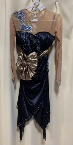 社交ダンス　ラテンドレス