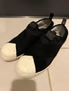 adidas スーパースター　スリッポン　フリースタイプ　シーズンオフ価格