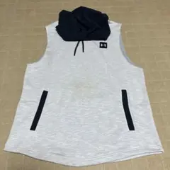 Under Armour フード付きベスト Mサイズ グレー/ネイビー