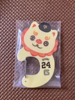 GIANTS アクリルカラビナ 大城選手シーサー