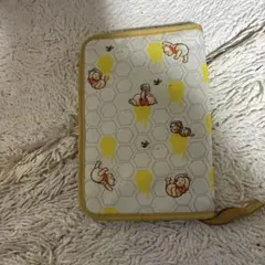 ディズニープーさんお薬手帳ケース
