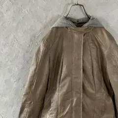 Item thumbnail for item d632a2c9-3ba0-4d6e-88e7-5fce3bd0dda9