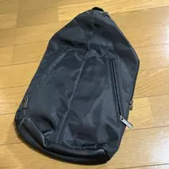 MONO COMME CA ボディバッグ ブラック