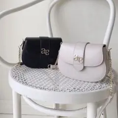 An MILLE アンミール オリジナルロゴラウンドバッグ ベージュ